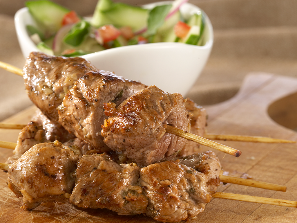 Brochettes de porc à la grecque