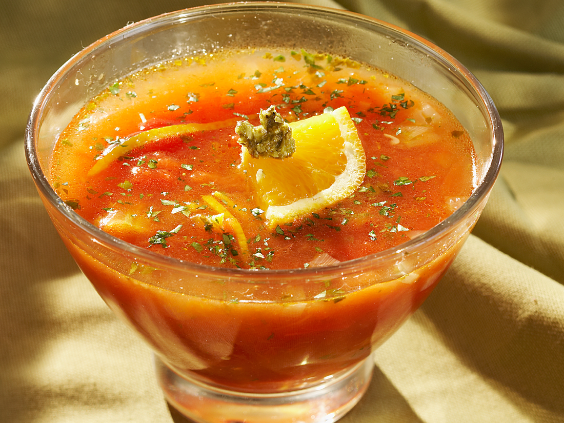Soupe aux tomates à l’orange et à la coriandre